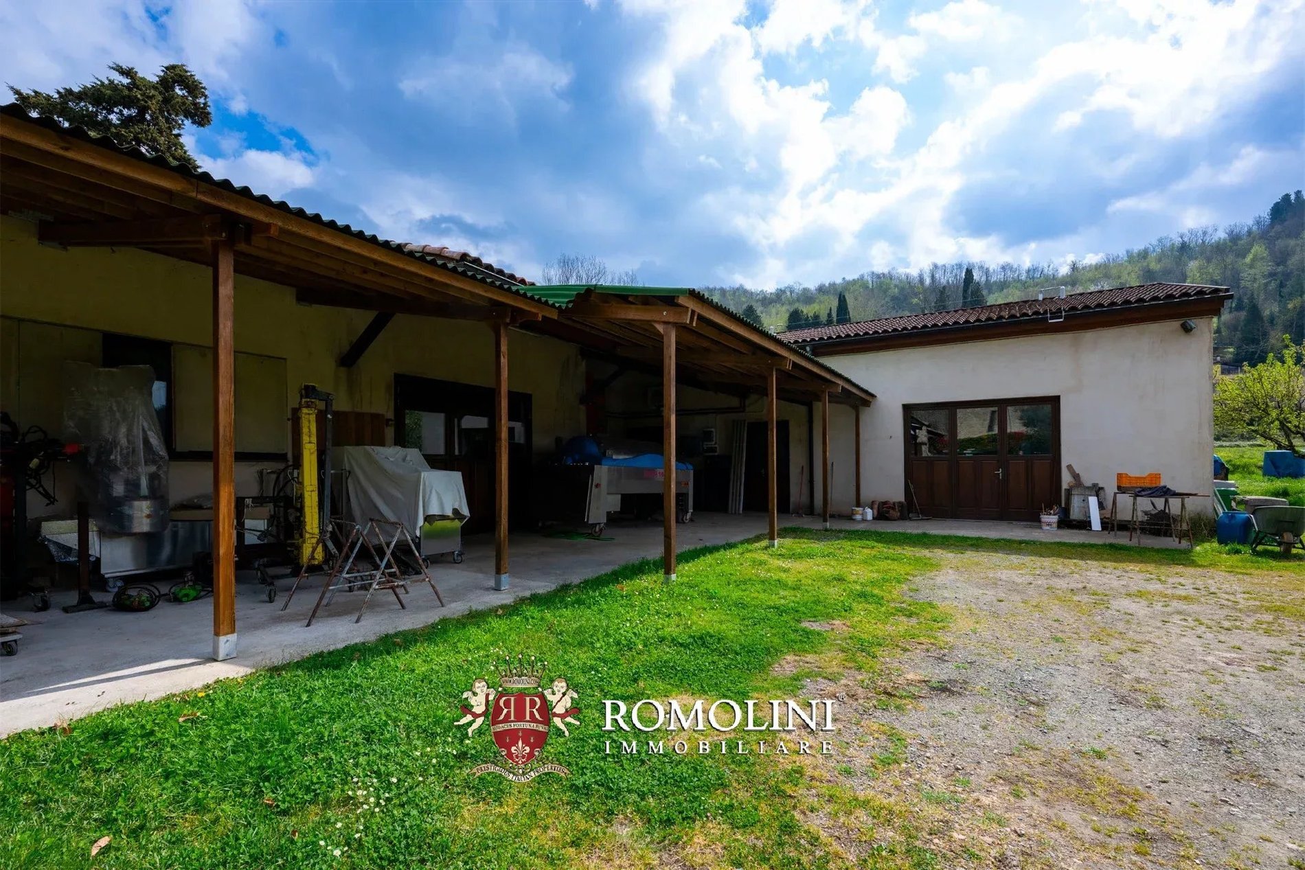Wine Estate With Castle For Sale In Lunigiana, Tuscany