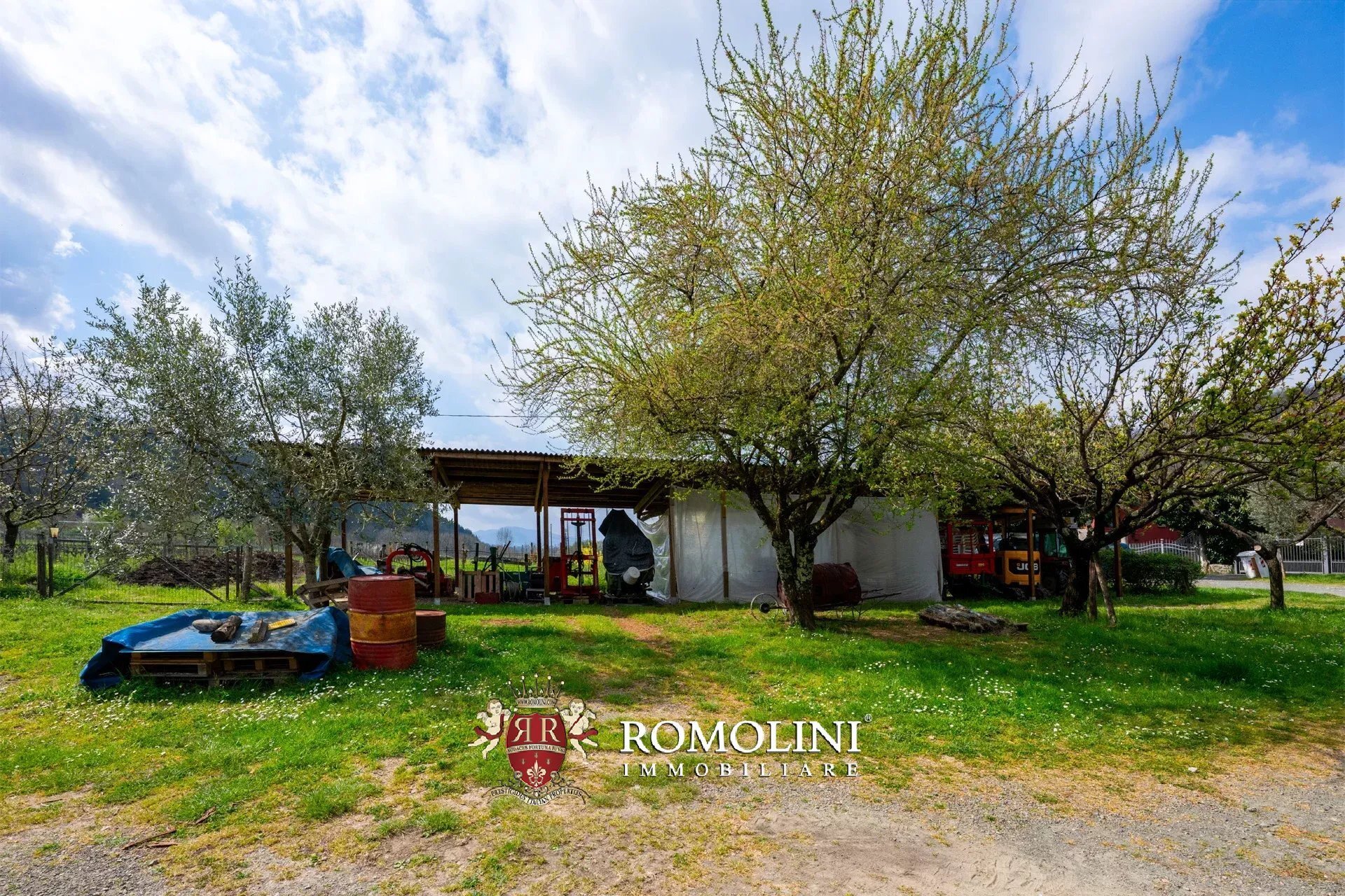 Wine Estate With Castle For Sale In Lunigiana, Tuscany