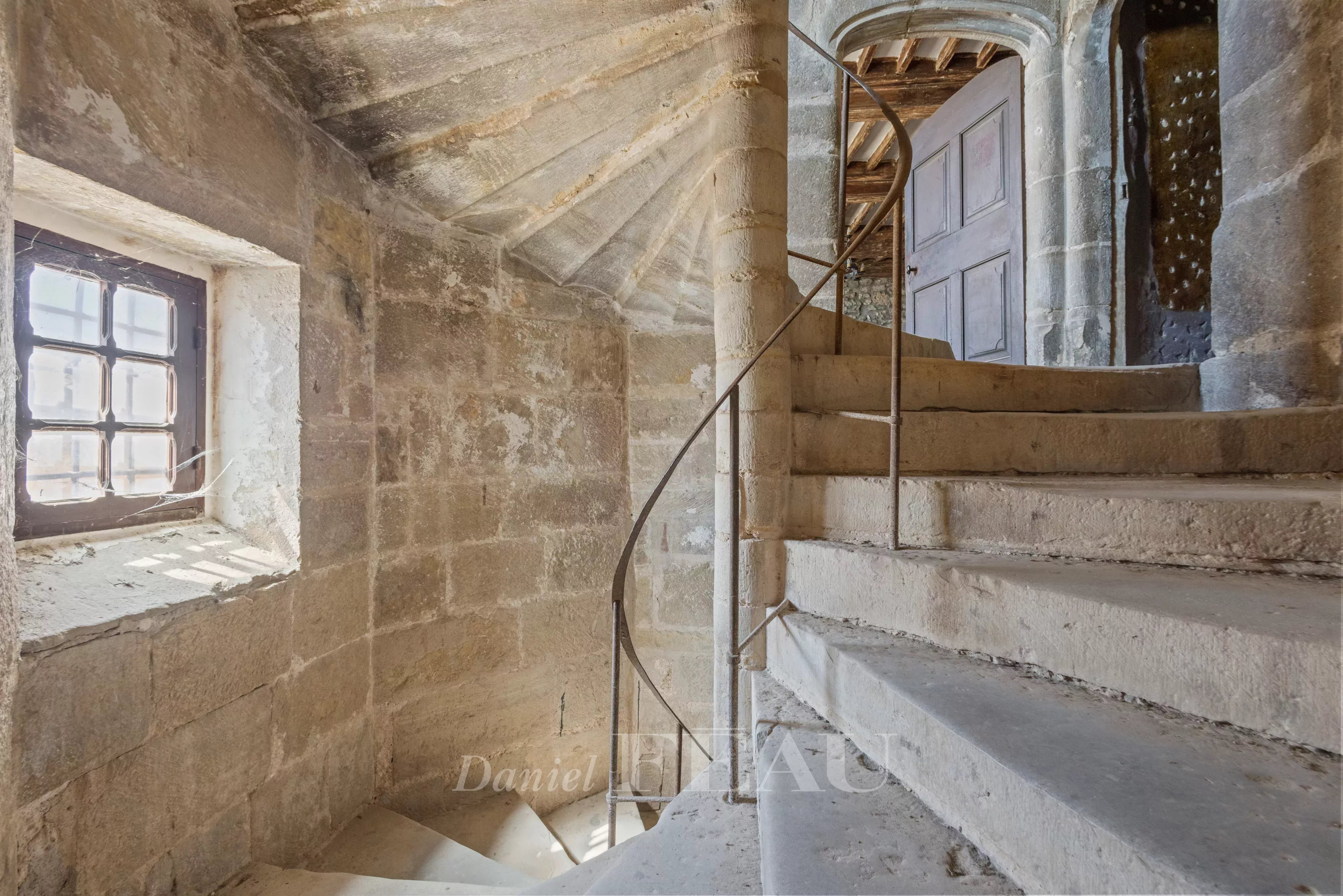 Timeless Templar Chateau with Historic Elegance