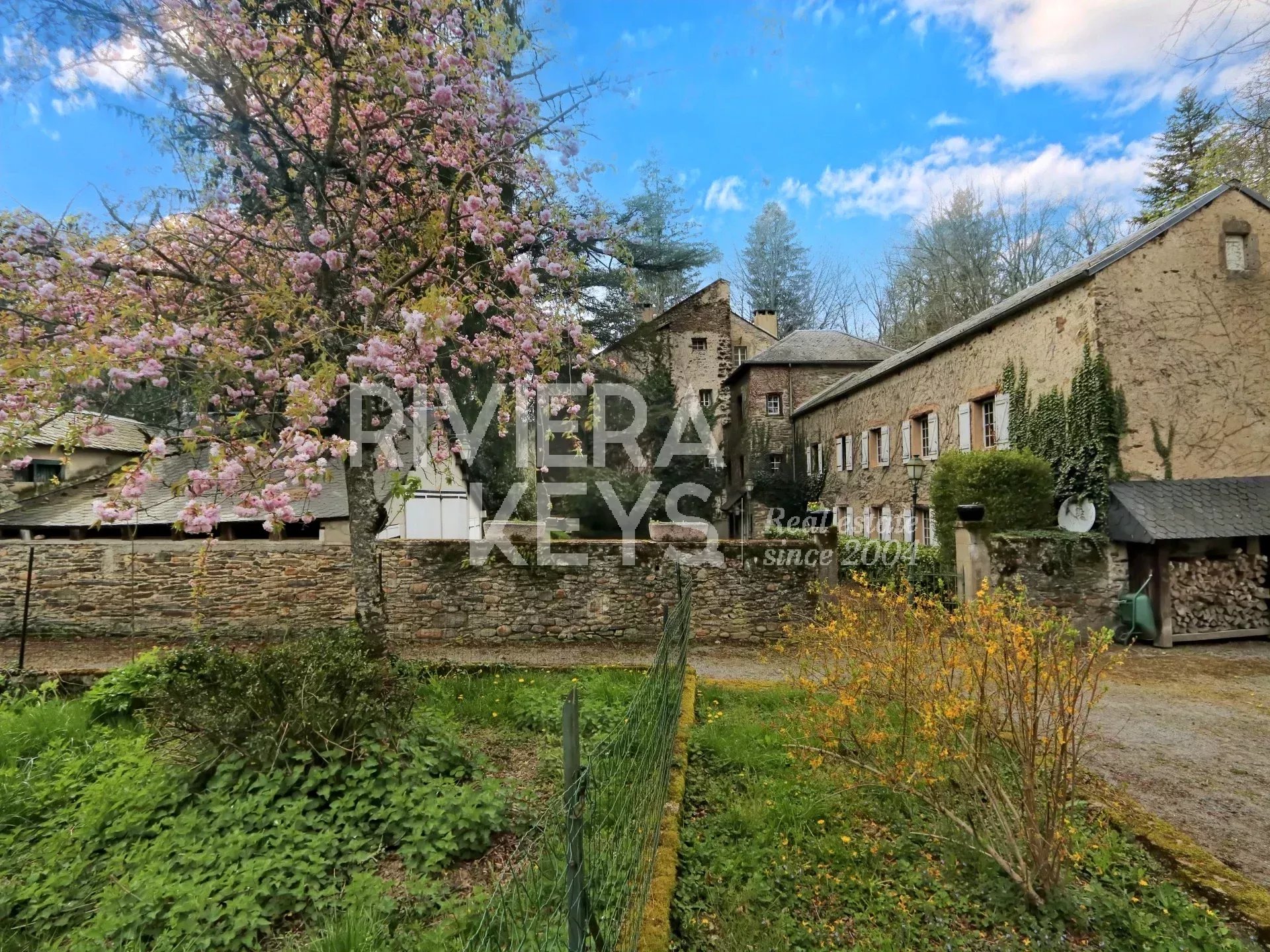 Timeless 17th Century Manor Surrounded by Nature