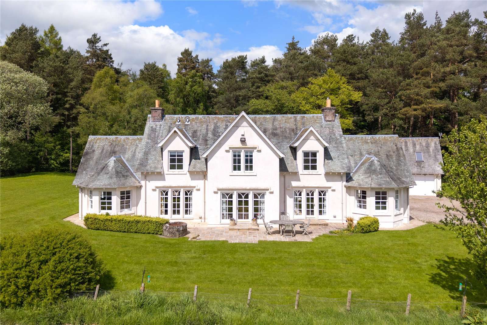 Ferniehill House